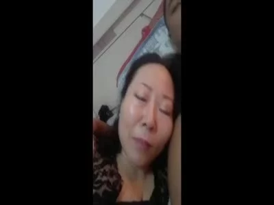 楼下阿姨露脸口交