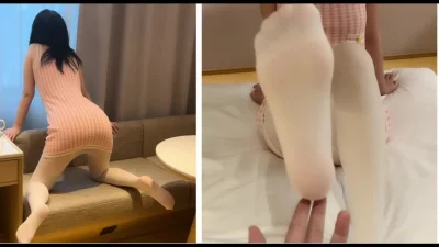这样的学生谁不想操？02年！建议小声，母狗的典型！02母狗